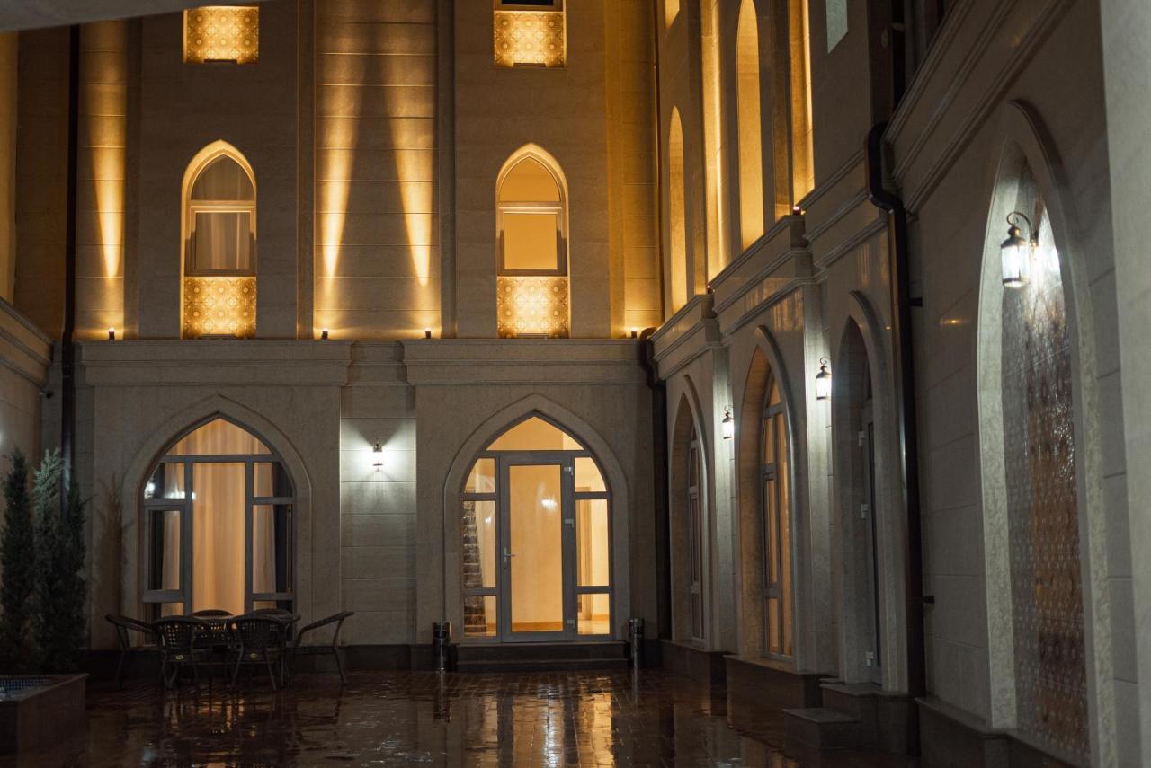5 Wood Hotel & Spa Tasjkent Eksteriør bilde